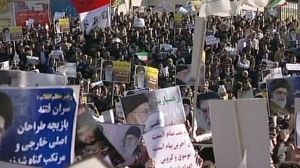 Thousands in Iran demand opposition leaders execution
