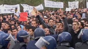 Des étudiants algériens blessés lors de la dispersion de leur manifestation