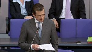 German defence minister stripped of doctorate
