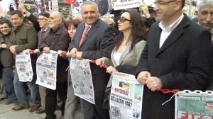 Manifestation à Istambul pour défendre la liberté de la presse