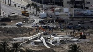 Bahrain tears down “bad memory” protest statue