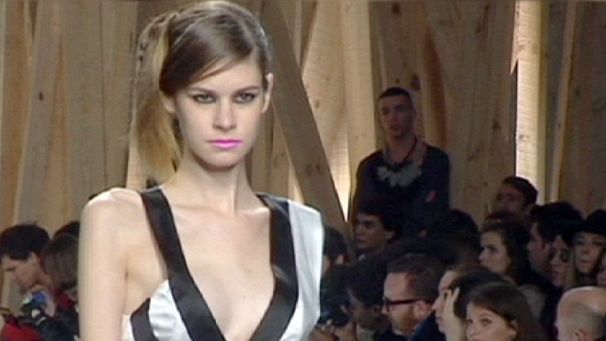 La semana de la moda en Portugal busca combatir la crisis