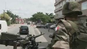 L’armée française intervient à Abidjan aux côtés des forces de l’Onuci contre les derniers bastions de Gbagbo