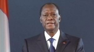 Gbagbo pas encore tombé, Ouattara veut relancer le pays