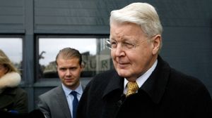 UK and Netherlands to sue Iceland over debt