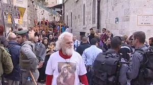 Pilgrims flock to Jerusalem for Good Friday processions