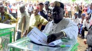 Nigeria : des irrégularités mais moins de violences pour l‘élection des gouverneurs