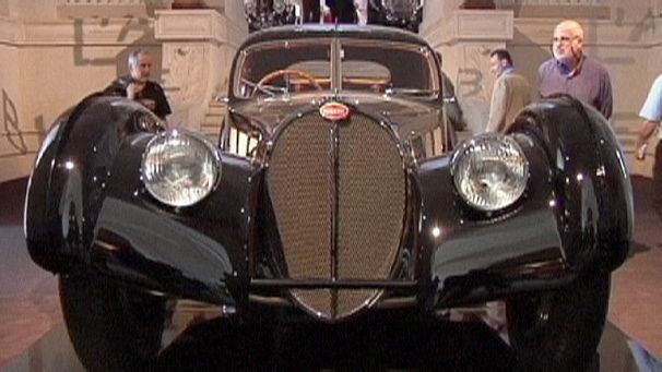 Lauren shows off his wheels in Paris