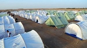 Libyan exodus continues amidst health fears for refugees.