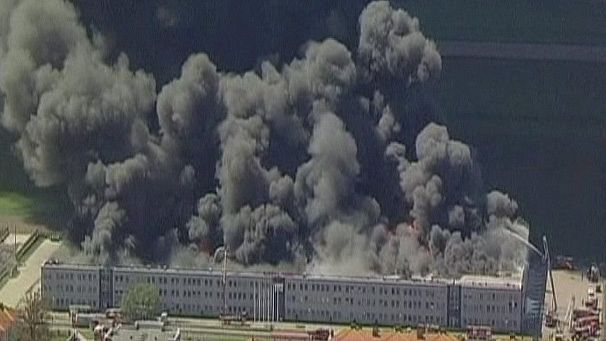 Warehouse burns in Warsaw’s suburbs