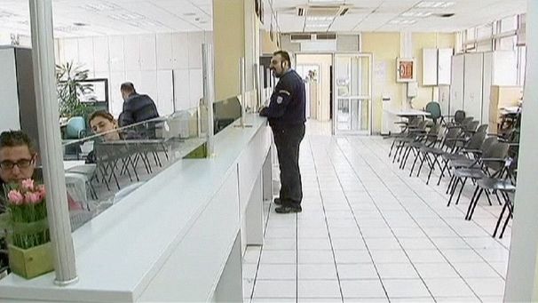Greek jobless hits record