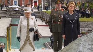 UK Queen makes historic visit to Irish Republic