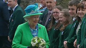 Britain’s Queen ends triumphant trip to Ireland