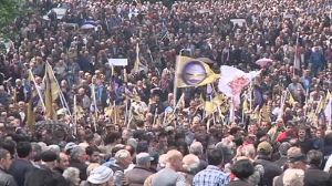Géorgie : 10 000 personnes réclament le départ du président