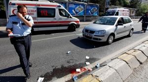 Several wounded in Istanbul bomb blast