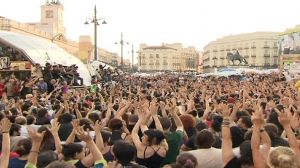 La menace d‘évacuation pèse sur les “indignés” de Madrid