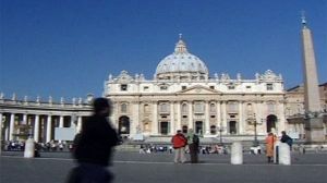 Belgian abuse victims go gunning for Vatican