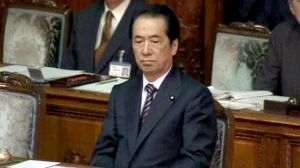 Japan’s premier Kan survives no-confidence vote