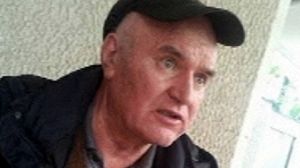 Mladic hospitalisé, quelques heures avant sa première comparution