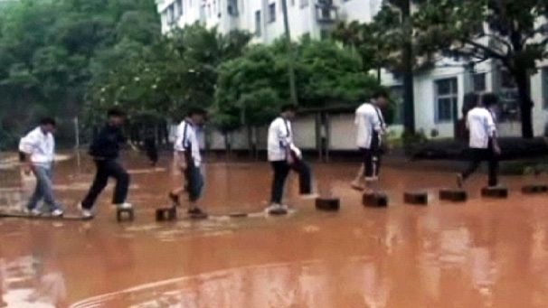 Deadly floods in south-west China
