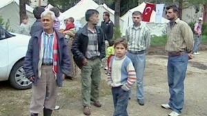 Turkey welcomes refugees fleeing Syrian unrest