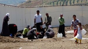 Près de 10 000 réfugiés syriens en Turquie