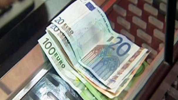 Spain successfully auctions T-bills