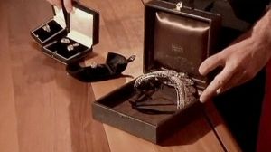 Les bijoux d’Evita Peron, volés en 2009, ont été retrouvés