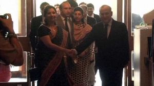 Cachemire: reprise des discussions entre l’Inde et le Pakistan