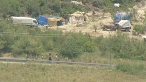 Syrian troops reach the border with Turkey
