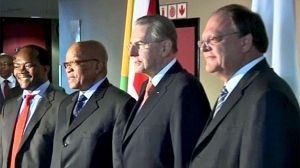 South Africa′s Jacob Zuma welcomes Jacques Rogge ahead of IOC vote