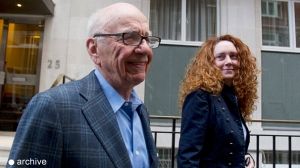 Sous pression, le gouvernement britannique cède et retarde le rachat de BSkyB
