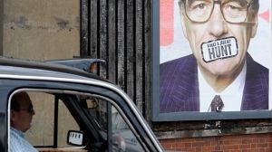 UK parliament bids to scupper Murdoch media deal