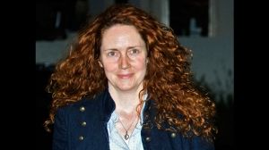 L’ex-directrice de News International arrêtée par la police