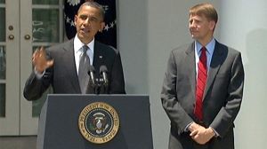 Obama creates new bank watchdog for consumers