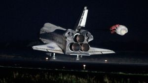 Space shuttle Atlantis makes final touchdown