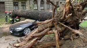 Polish storms turn deadly