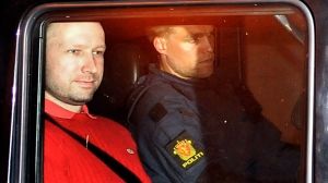 Carnage en Norvège: détention provisoire pour l’accusé et bilan revu à la baisse