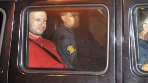 Norwegian investigators interrogate Breivik again