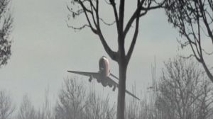 Top Polish officials resign over Smolensk crash