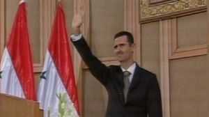 Syrie: la Russie durcit le ton, le président al-Assad autorise le multipartisme