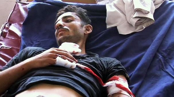 Two bombs hit northwest Pakistan