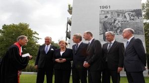 Germany remembers victims of Berlin Wall