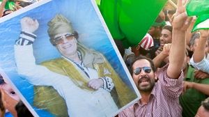 Gaddafi urges Libyans to rise up against NATO