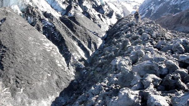 Iceland: Eyjafjallajökull volcano explored