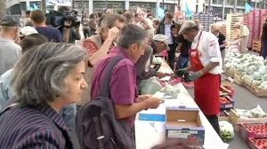 French farmers protest over cheap imports