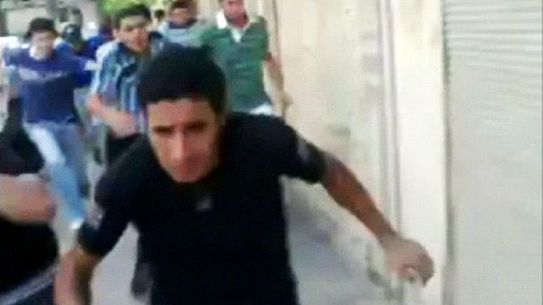 Syrian security forces open fire on anti-government demonstrators