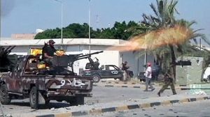 Les rebelles s’emparent du Quartier général de Kadhafi mais le colonel reste introuvable