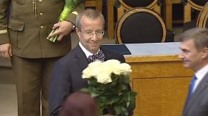 Estonia re-elects president