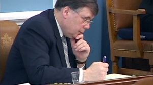 Iceland’s ex-PM goes on trial over economic woes